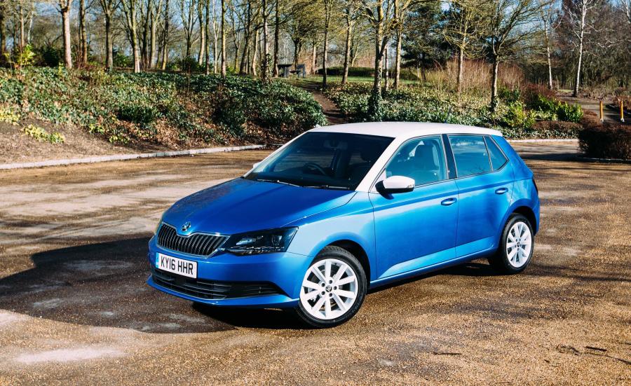  Skoda Fabia Colour Edition 2016 года  (фото 2 из 21)
